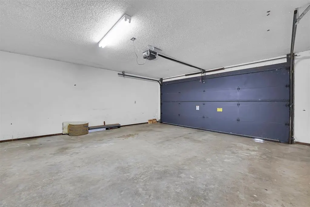 Photo 28 — 412 E Washington Avenue, Sayre, OK 73662