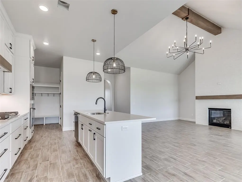 Photo 10 — 6901 Lake View Court, Cashion, OK 73016