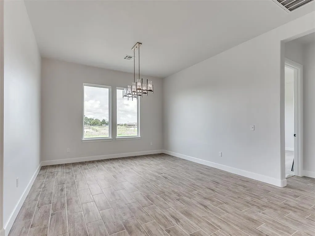 Photo 14 — 6901 Lake View Court, Cashion, OK 73016