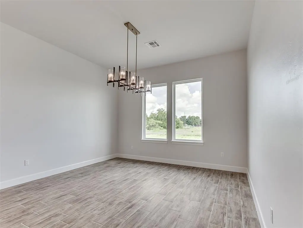 Photo 15 — 6901 Lake View Court, Cashion, OK 73016