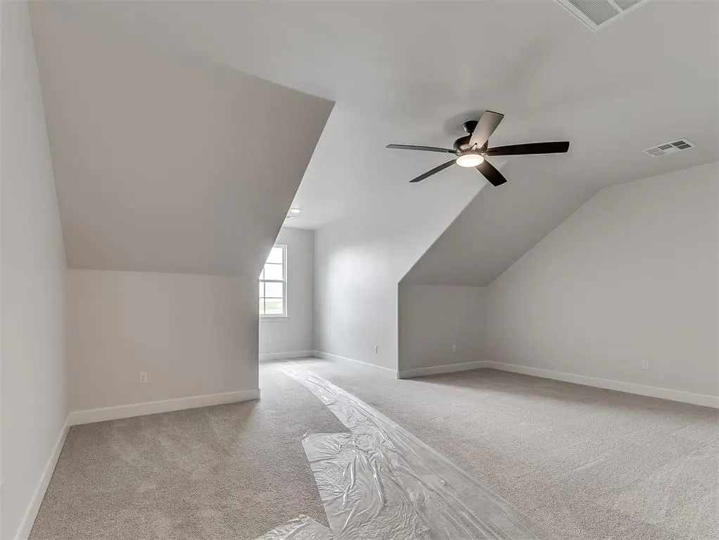 Photo 36 — 6901 Lake View Court, Cashion, OK 73016