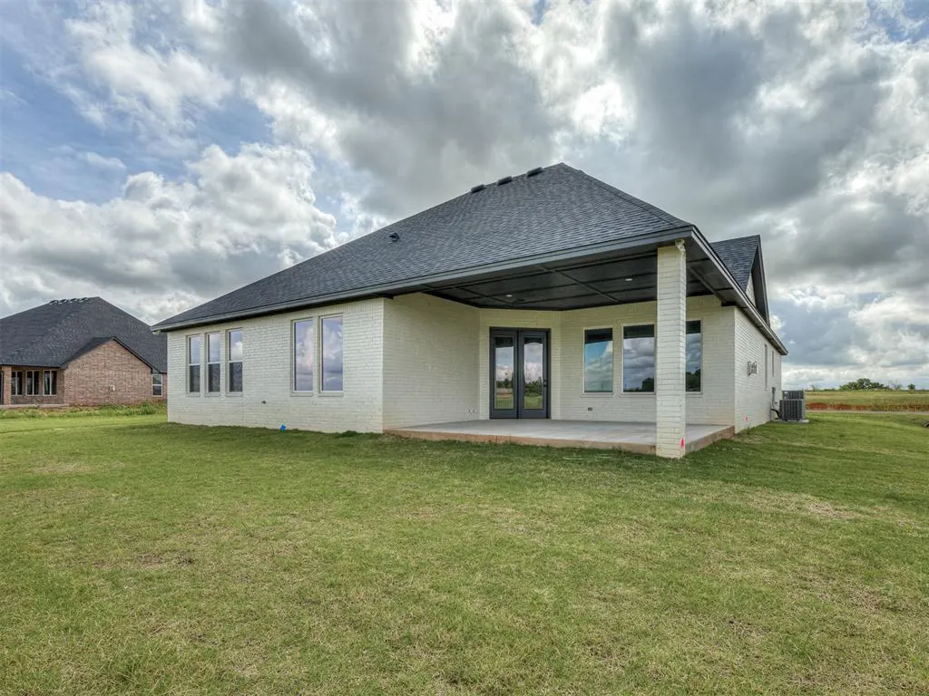 Photo 40 — 6901 Lake View Court, Cashion, OK 73016