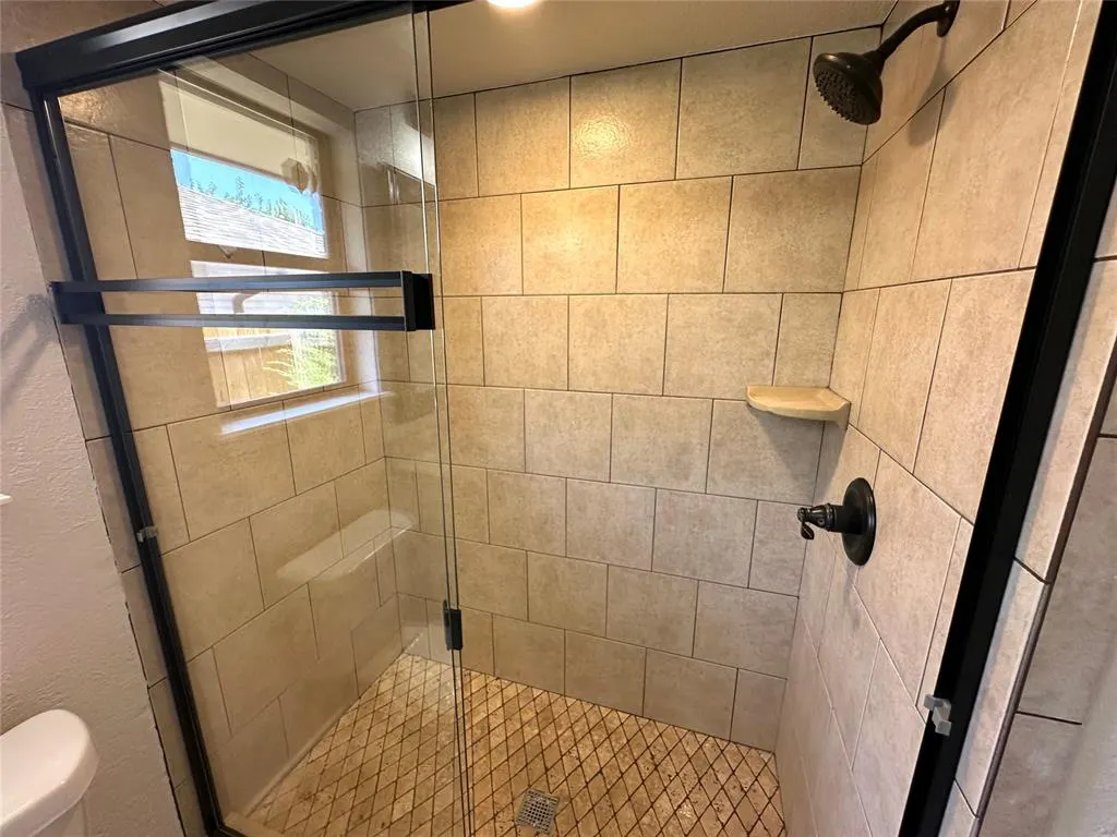 Photo 18 — 2309 Blue Bonnet Drive, Oklahoma City, OK 73159