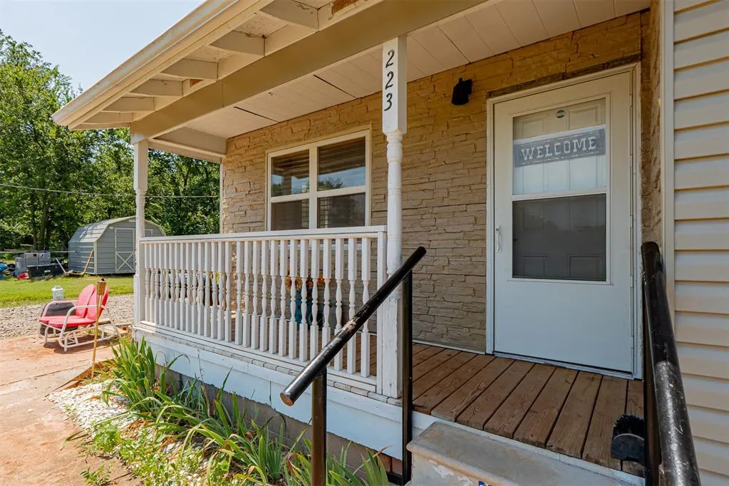 Photo 3 — 223 N Martin Luther King Jr Avenue, Langston, OK 73050