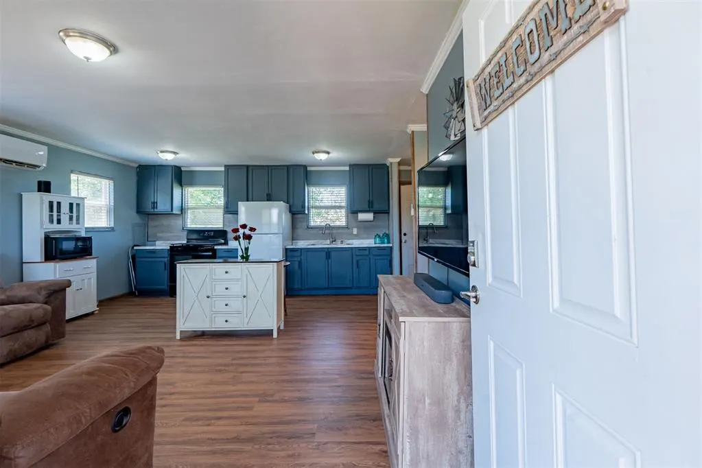 Photo 4 — 223 N Martin Luther King Jr Avenue, Langston, OK 73050