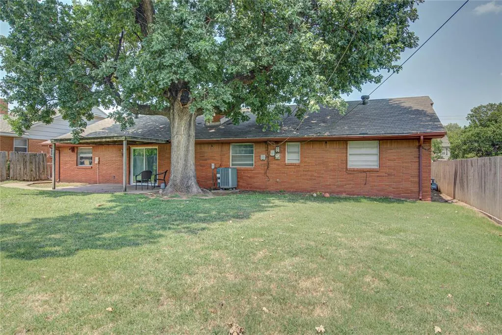 Photo 19 — 3106 NW 63rd Street, Oklahoma City, OK 73116