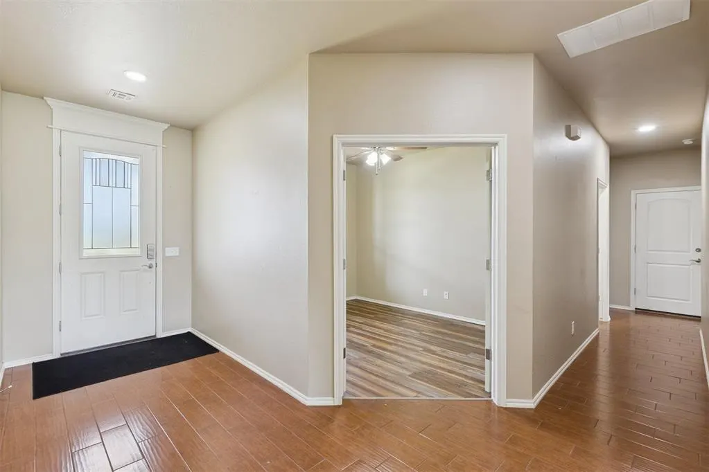 Photo 2 — 13640 Ridge View Lane, Edmond, OK 73025