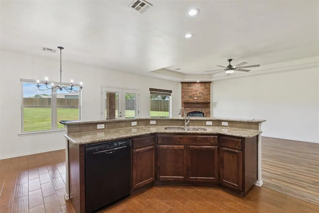 Photo 5 — 13640 Ridge View Lane, Edmond, OK 73025