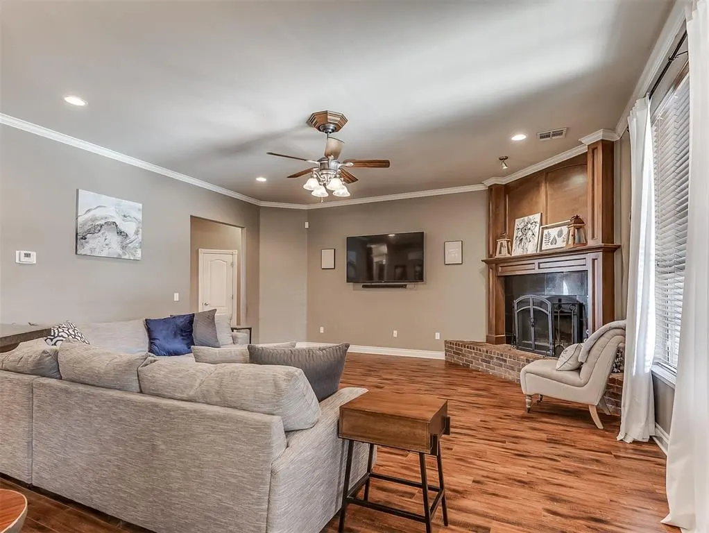Photo 11 — 826 Silver Chase Drive, Choctaw, OK 73020