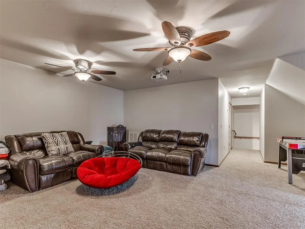 Photo 40 — 826 Silver Chase Drive, Choctaw, OK 73020