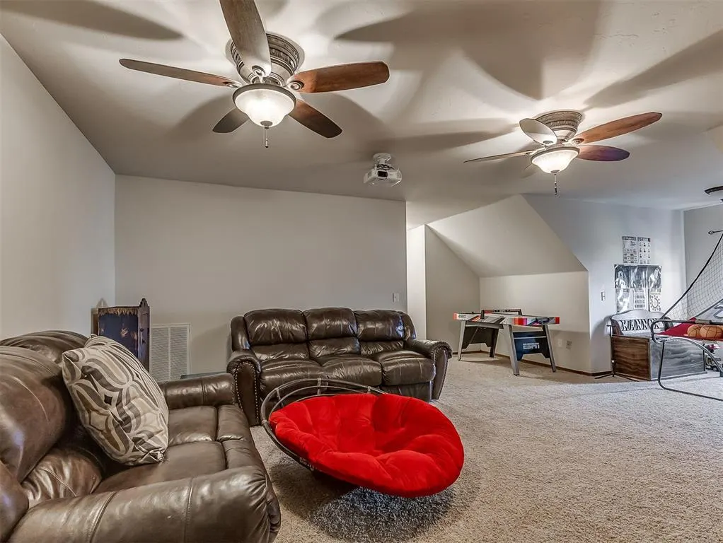 Photo 41 — 826 Silver Chase Drive, Choctaw, OK 73020