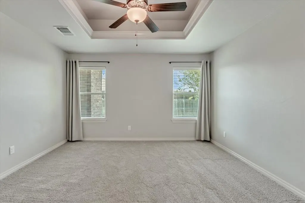 Photo 7 — 6505 Bent Wood Drive, Oklahoma City, OK 73169