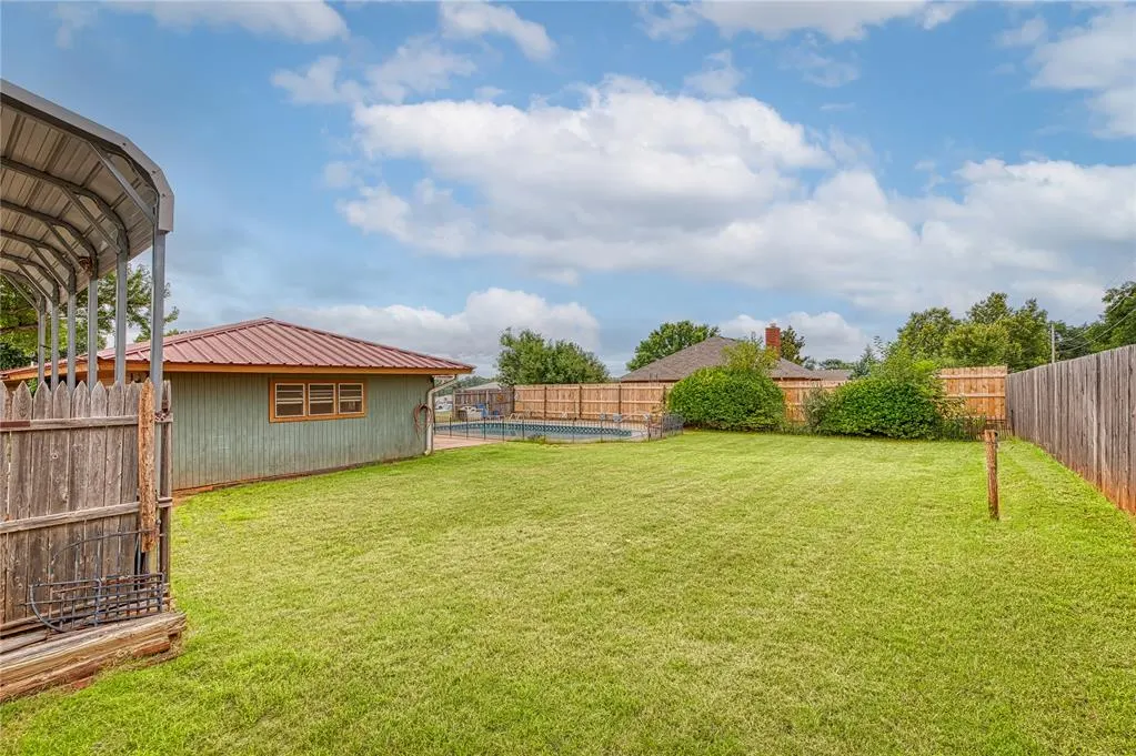 Photo 20 — 421 N Otis Avenue, Elk City, OK 73644