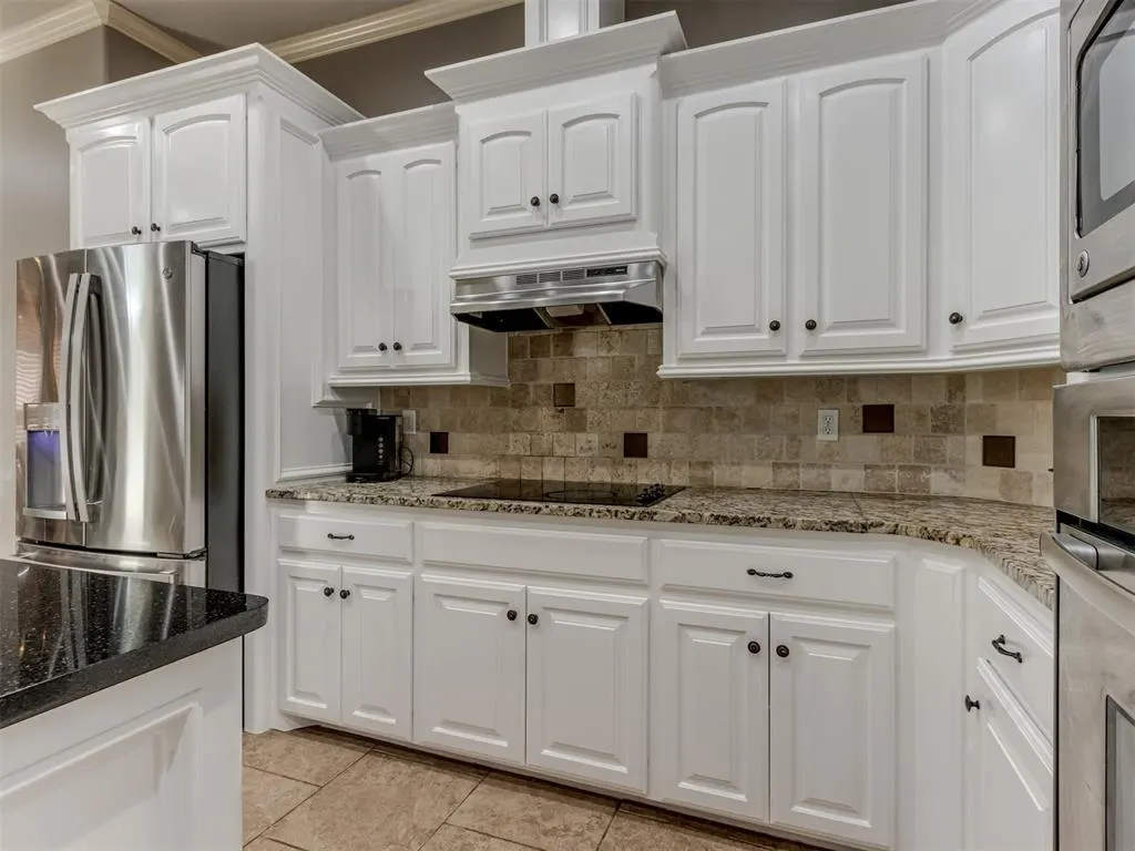 Photo 16 — 886 Silver Chase Drive, Choctaw, OK 73020