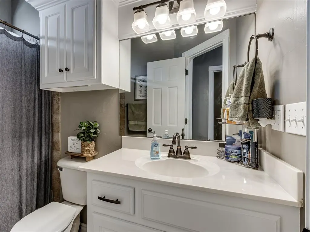 Photo 25 — 886 Silver Chase Drive, Choctaw, OK 73020