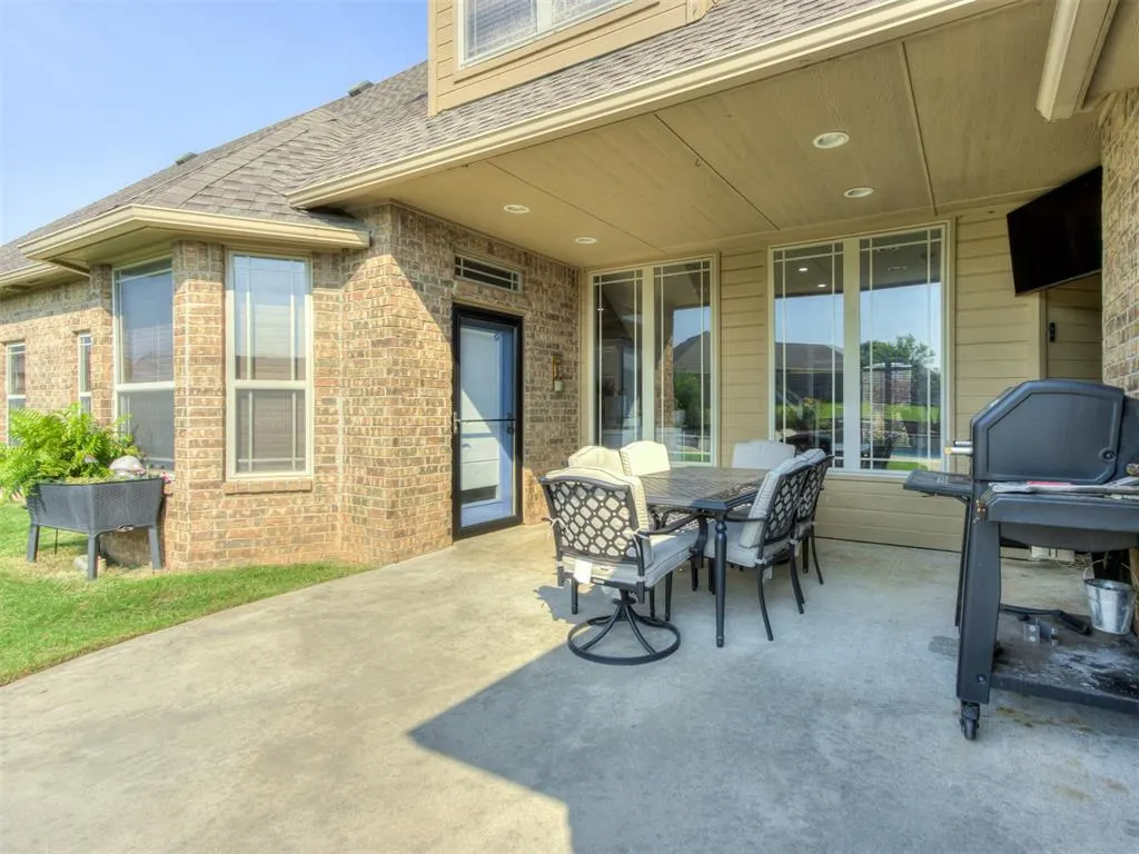Photo 36 — 886 Silver Chase Drive, Choctaw, OK 73020
