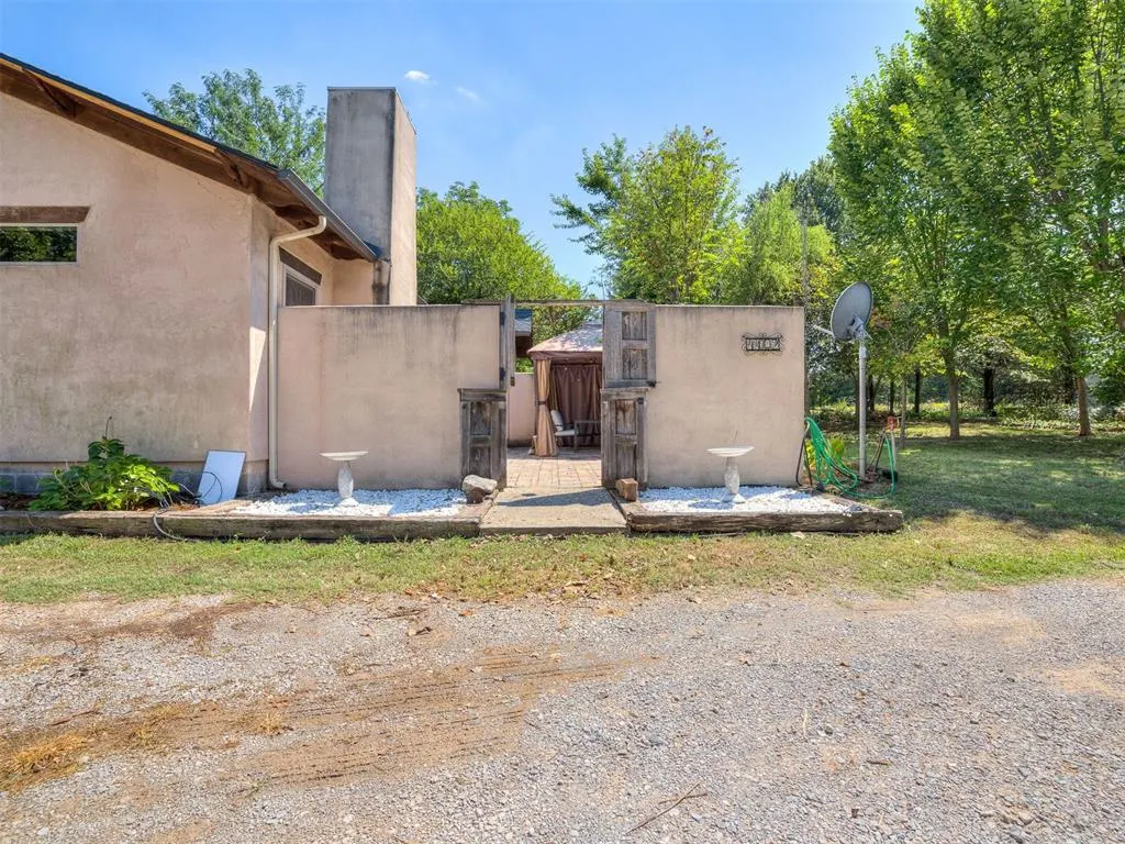 Photo 3 — 4102 Cramer Road, Spencer, OK 73084