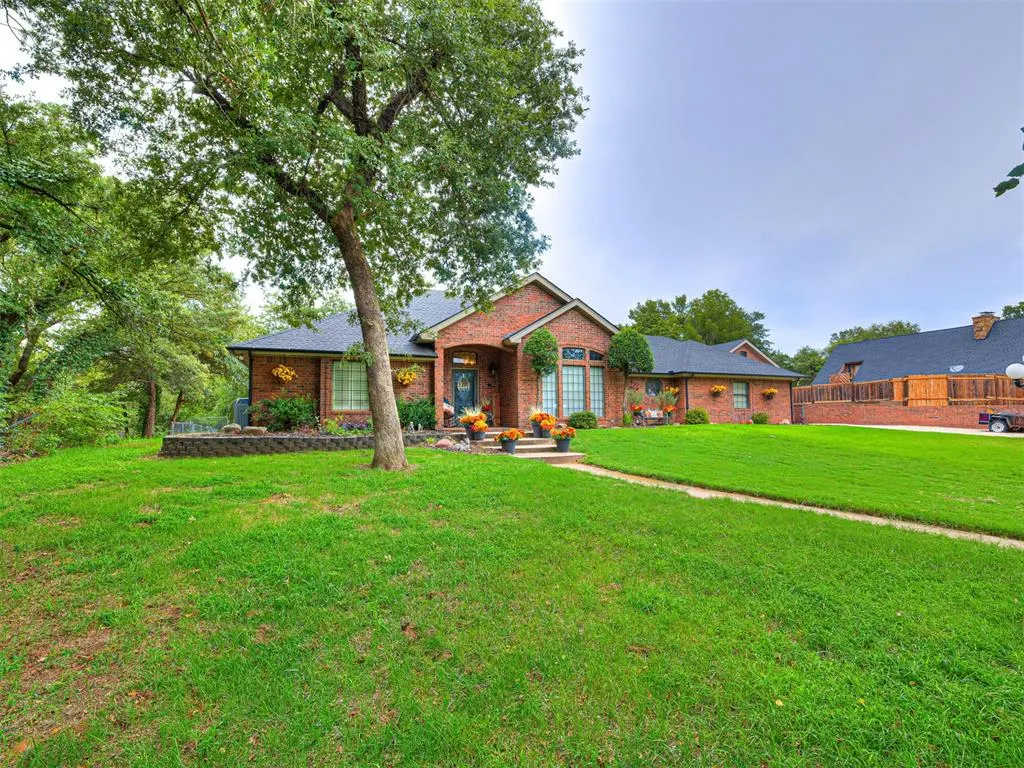 Photo 4 — 3118 Shady Lane Drive, Anadarko, OK 73005