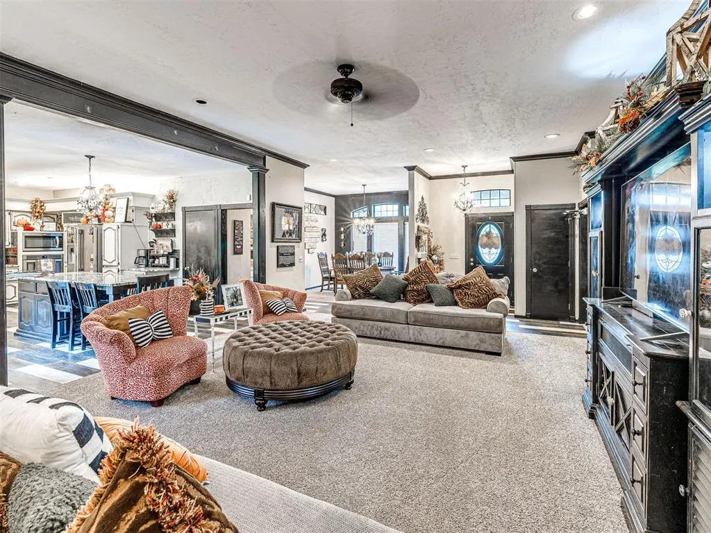 Photo 15 — 3118 Shady Lane Drive, Anadarko, OK 73005