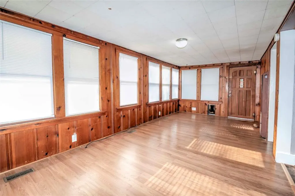 Photo 9 — 802 Bennett Boulevard, Chandler, OK 74834