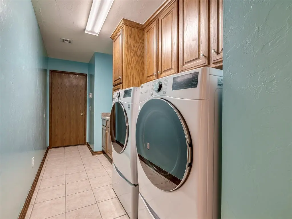 Photo 42 — 14501 Fossil Creek Lane, Oklahoma City, OK 73134
