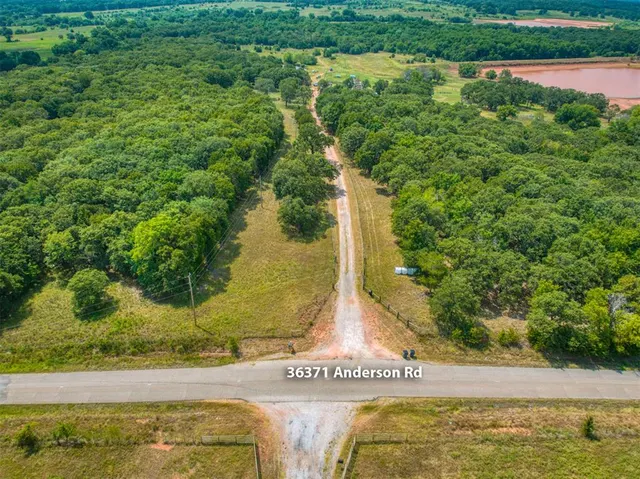 Front exterior — 36371 Anderson Rd., Macomb, OK 74852