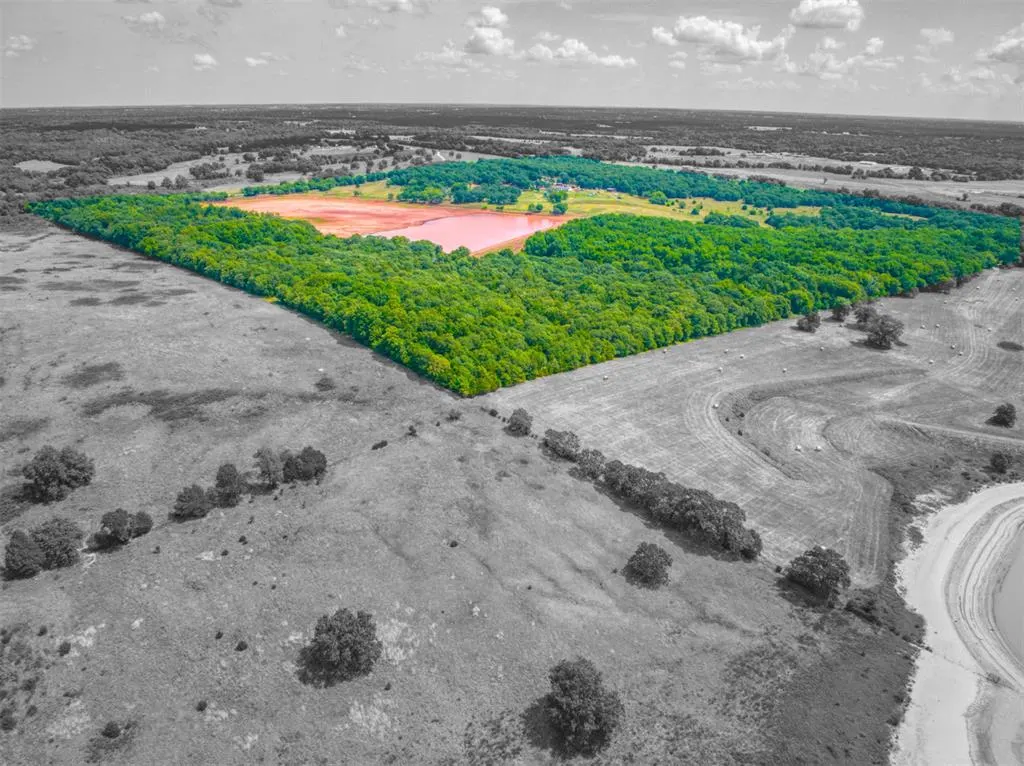 Photo 2 — 36371 Anderson Rd., Macomb, OK 74852