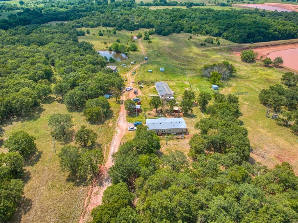 Photo 8 — 36371 Anderson Rd., Macomb, OK 74852
