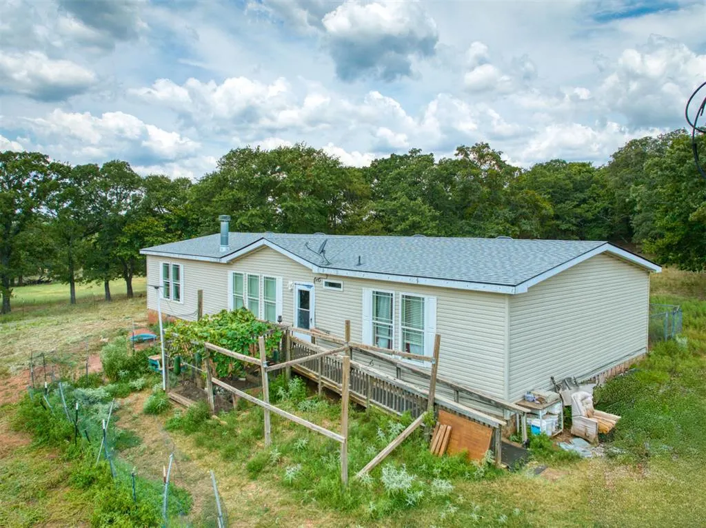 Photo 11 — 36371 Anderson Rd., Macomb, OK 74852