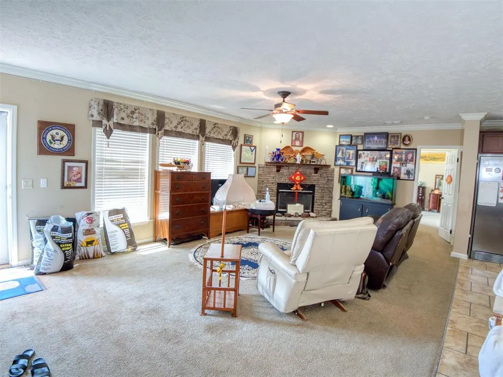 Photo 15 — 36371 Anderson Rd., Macomb, OK 74852