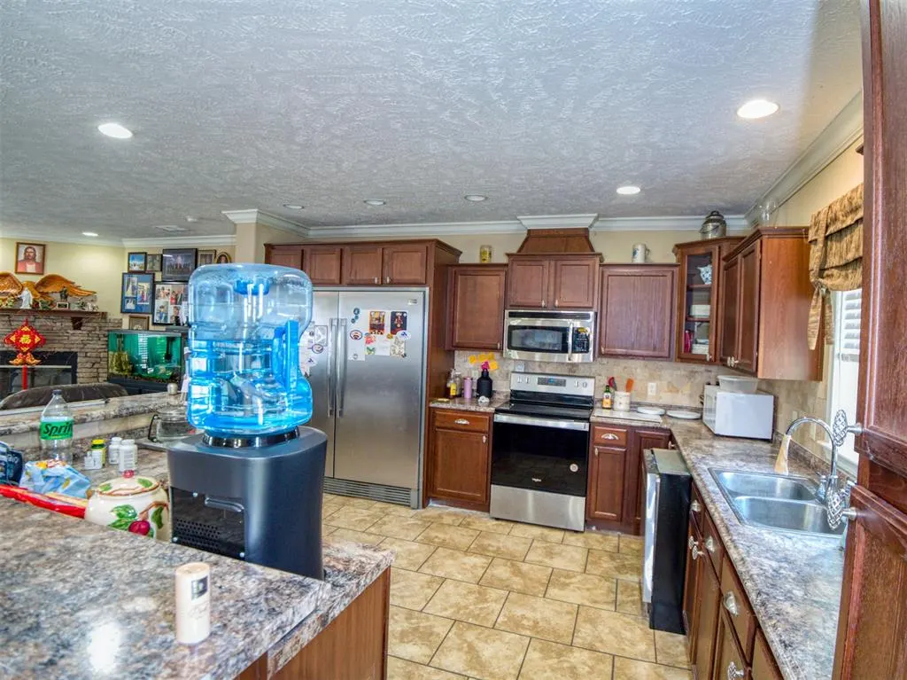 Photo 19 — 36371 Anderson Rd., Macomb, OK 74852