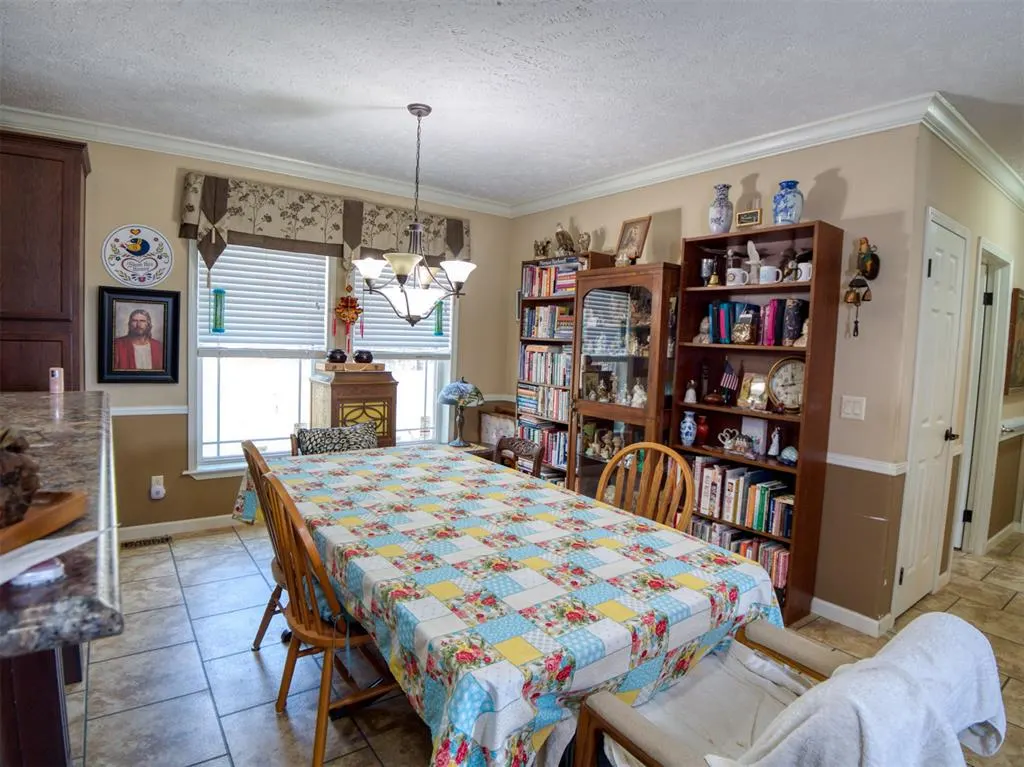Photo 20 — 36371 Anderson Rd., Macomb, OK 74852