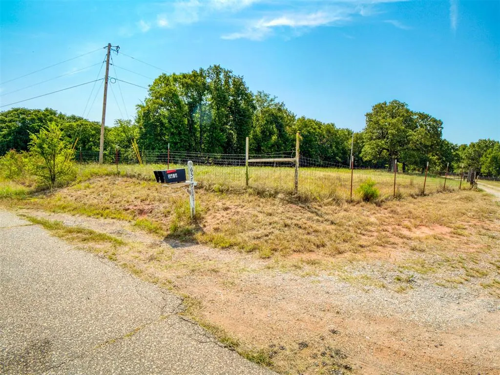 Photo 32 — 36371 Anderson Rd., Macomb, OK 74852