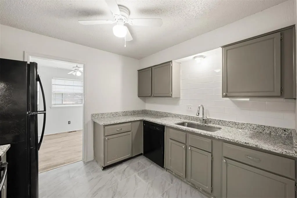 Photo 28 — 8404 Candlewood Drive, Oklahoma City, OK 73132