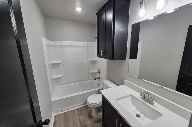 Photo 7 — 1529 NE EUCLID Street, Oklahoma City, OK 73117