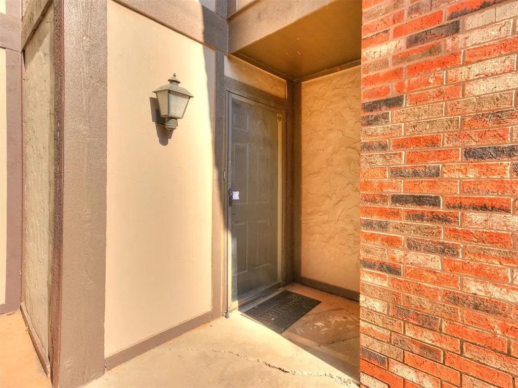 Photo 9 — 9011 N Rockwell Drive, Oklahoma City, OK 73132