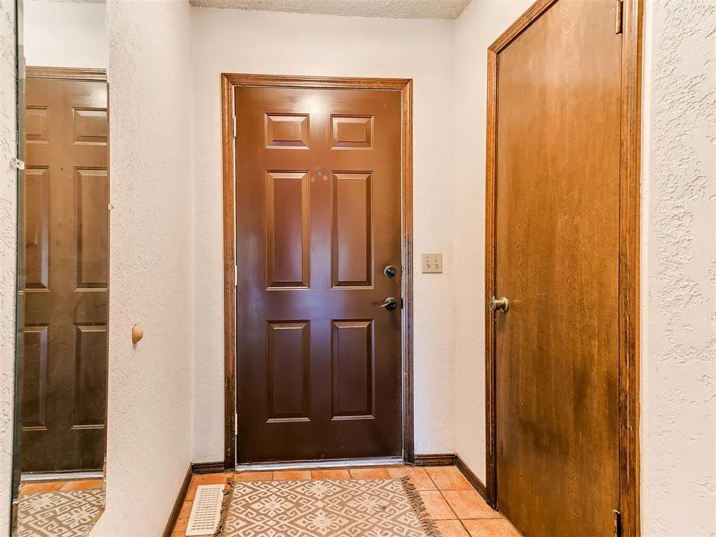 Photo 10 — 9011 N Rockwell Drive, Oklahoma City, OK 73132