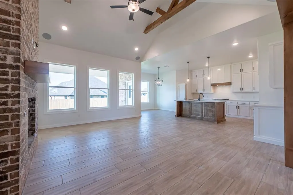 Photo 6 — 11621 SW 58th Street, Mustang, OK 73064