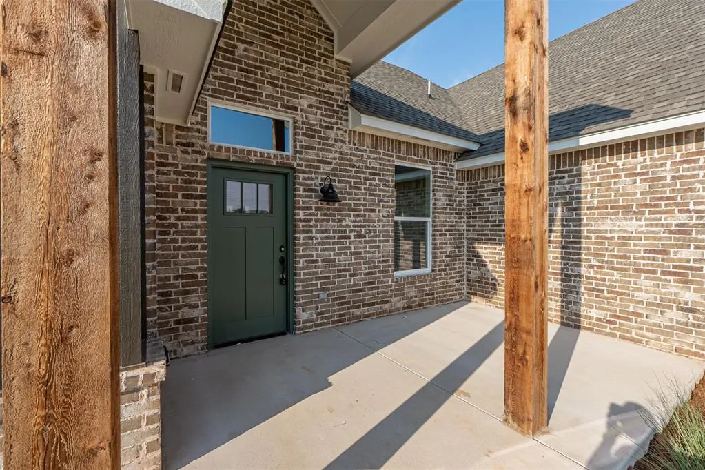 Photo 33 — 11621 SW 58th Street, Mustang, OK 73064