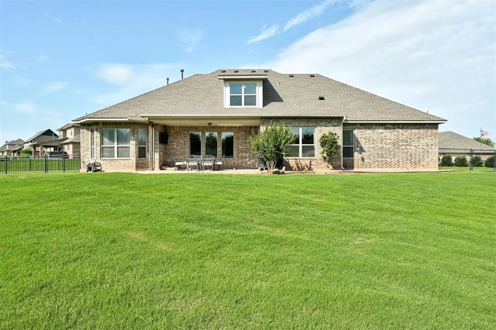 Photo 44 — 13400 Ridge Circle, Edmond, OK 73025