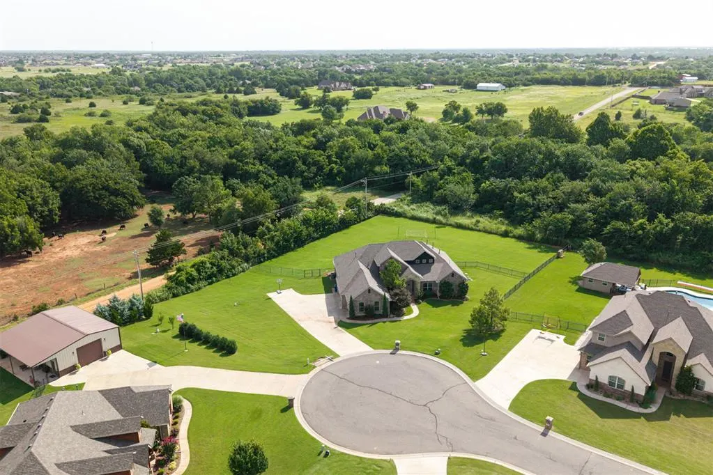 Photo 46 — 13400 Ridge Circle, Edmond, OK 73025