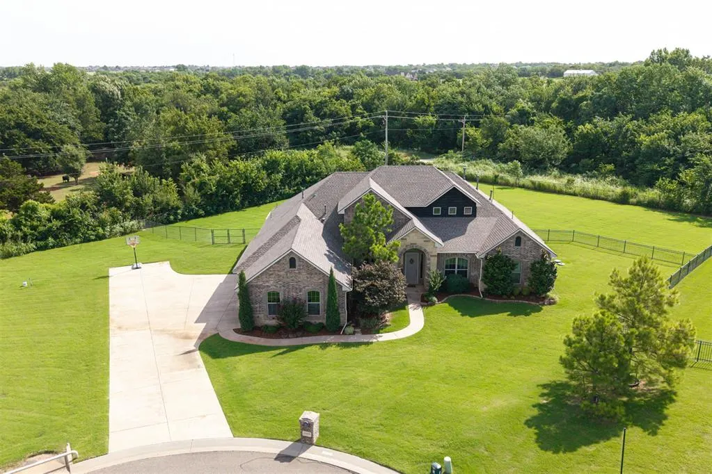 Photo 47 — 13400 Ridge Circle, Edmond, OK 73025