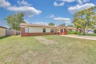 Sold home at 1500 Scott Street