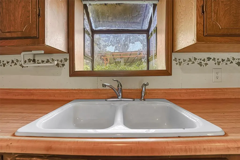Photo 11 — 1500 Scott Street, Altus, OK 73521