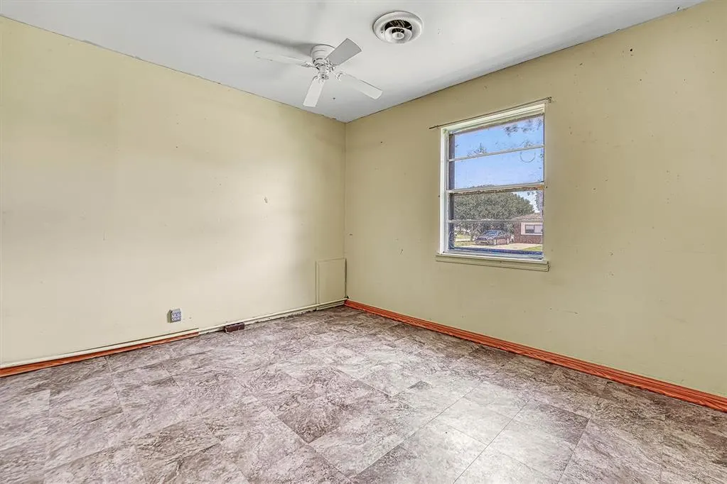 Photo 13 — 1500 Scott Street, Altus, OK 73521