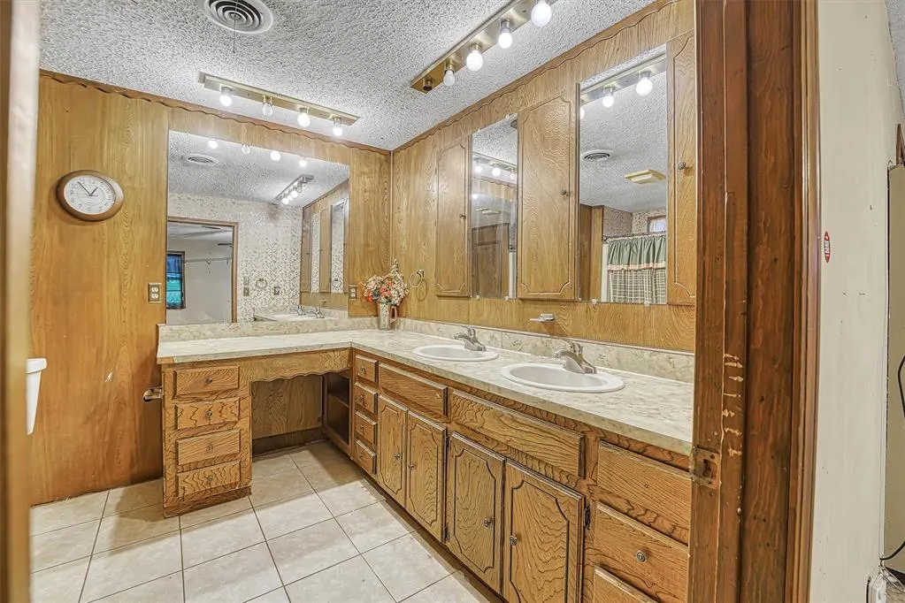 Photo 21 — 1500 Scott Street, Altus, OK 73521