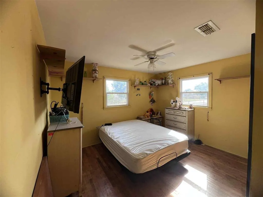 Photo 9 — 1001 N Forrest Street, Altus, OK 73521
