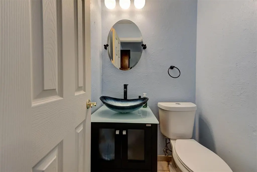 Photo 5 — 1301 Whippoorwill Drive, Norman, OK 73071