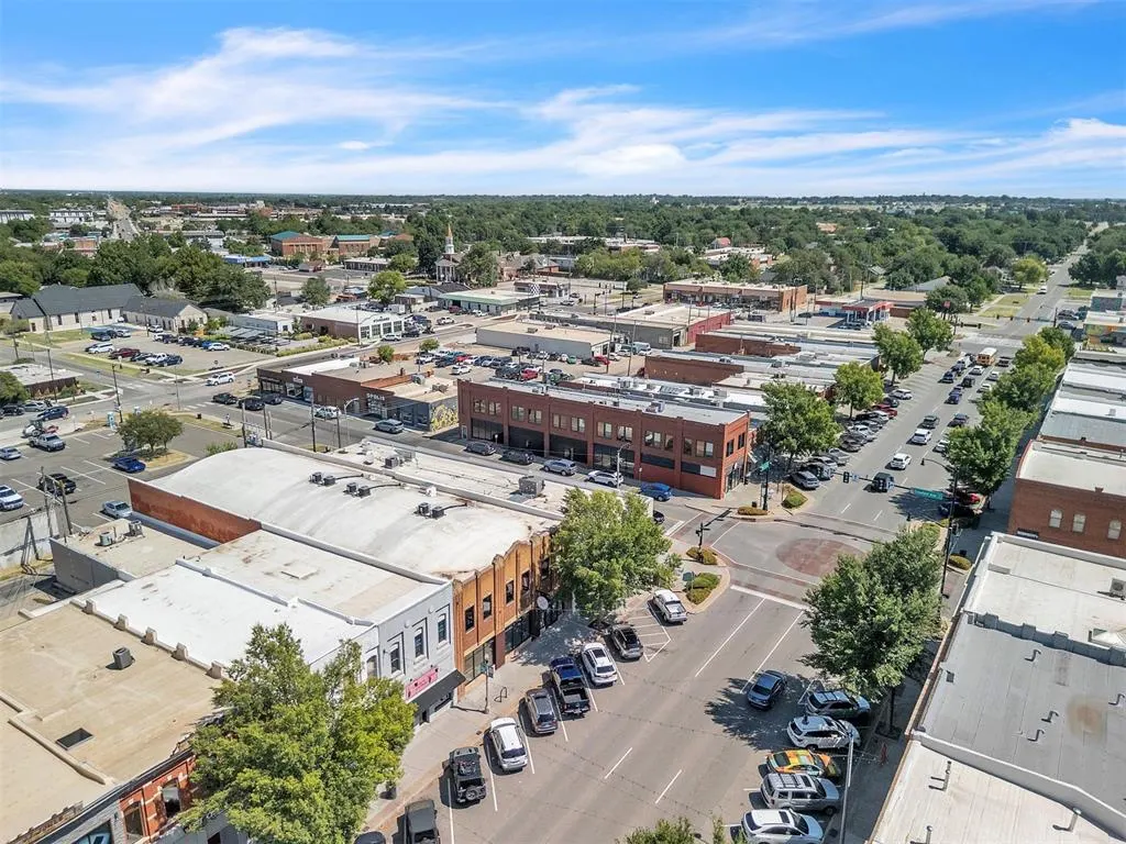 Photo 9 — 218 E Main Street, Norman, OK 73069