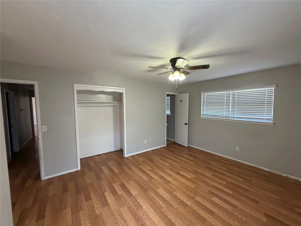 Photo 11 — 2201 N Mueller Avenue, Bethany, OK 73008